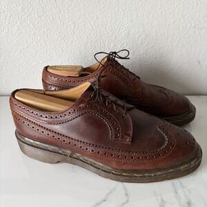 vintage Dr. Martens 3989 Wingtip Brogue Shoes Womens UK 7 US 9 Cherry Brown